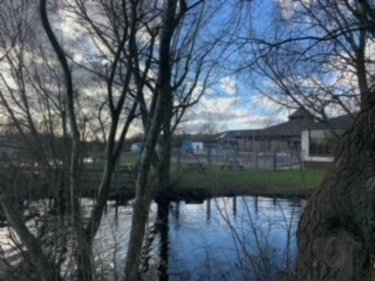 Captivating Bluebell Lodge 2-Bed Cotswolds Caravan Cirencester Kültér fotó